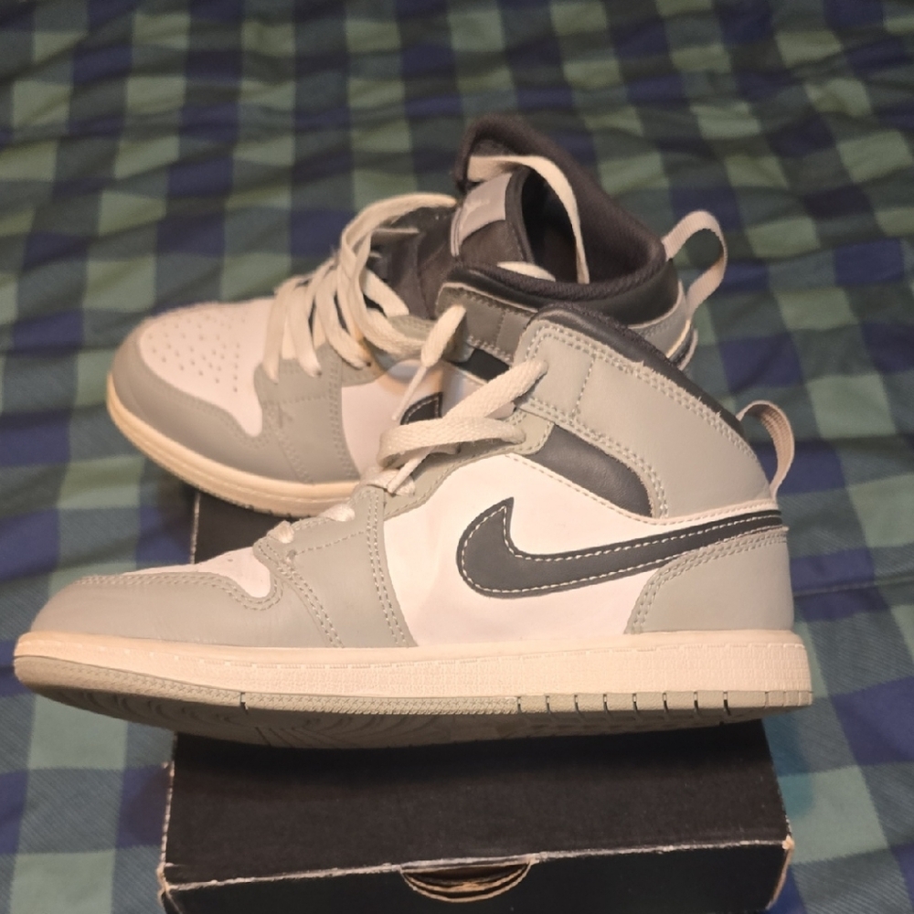 Nike Kids High-Top Sneakers in White and Gray